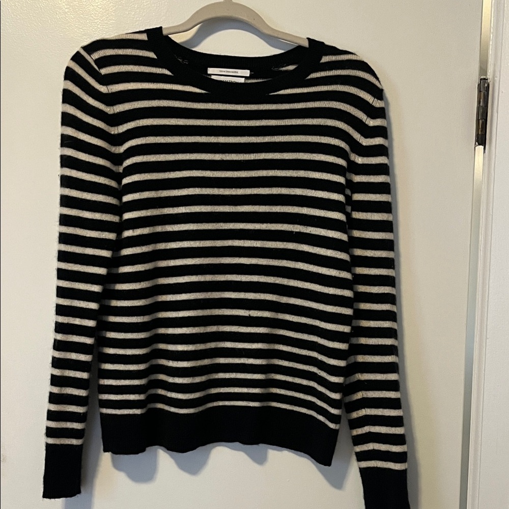 Nordstrom Black and White Striped 100% CashmereSweater